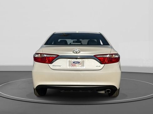 Used 2017 Toyota Camry XLE w/ Convenience Package image 6