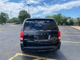 Used 2018 Dodge Grand Caravan SXT w/ Driver Convenience Group image 4