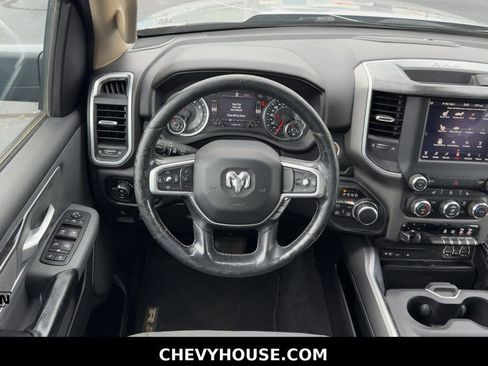 Used 2019 RAM 1500 Big Horn AWD/4WD image 14