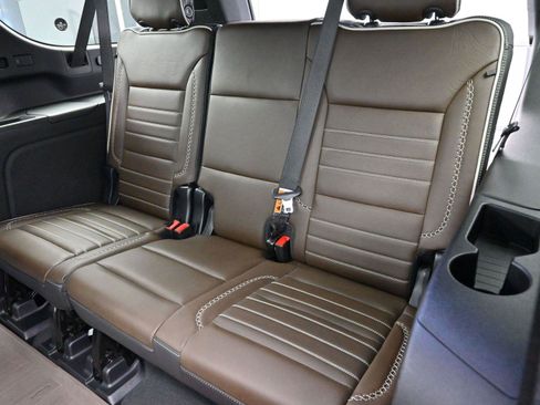 Used 2025 GMC Yukon XL Denali Ultimate w/ LPO, Floor Liner Package image 35