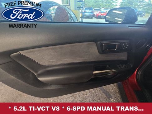 Used 2020 Ford Mustang Shelby GT350 w/ Technology Package image 11