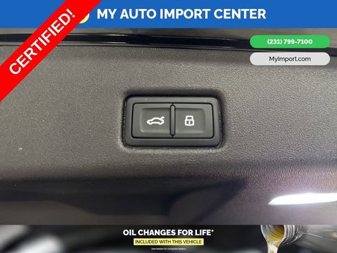 Certified 2025 Audi Q5 Premium w/ Convenience Package image 29