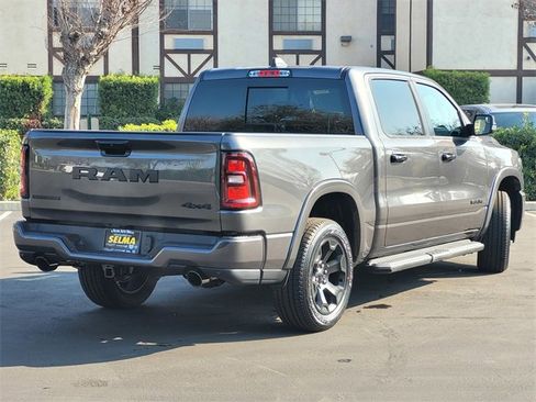 New 2026 RAM 1500 4x4 Crew Cab image 4