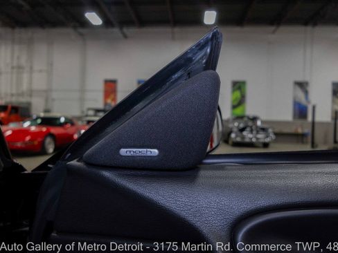 Used 2004 Ford Mustang Mach 1 RWD image 34