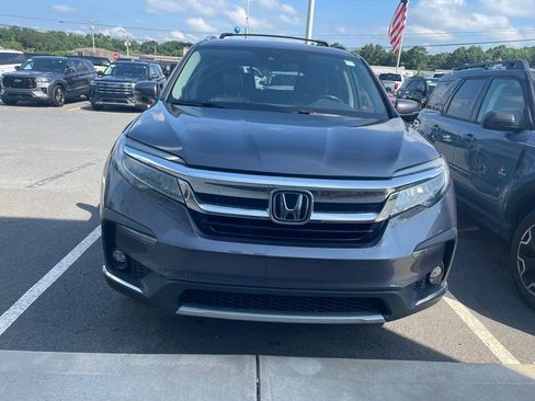 Used 2020 Honda Pilot Touring image 5
