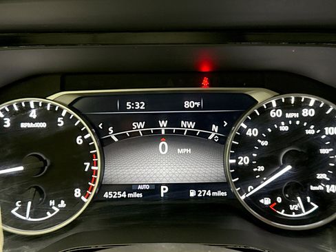 Used 2023 Nissan Pathfinder SL w/ Cargo Package AWD/4WD image 13