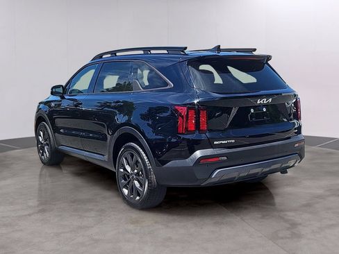 Certified 2023 Kia Sorento X-Line EX AWD/4WD image 6