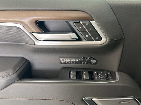 New 2026 Chevrolet Silverado 1500 High Country w/ Technology Package AWD/4WD image 20