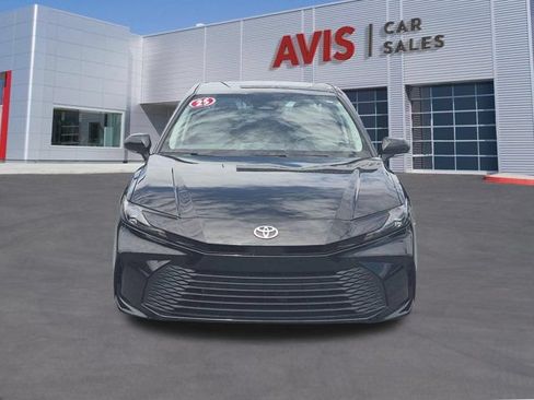 Used 2025 Toyota Camry LE FWD image 2