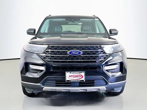 Used 2024 Ford Explorer XLT w/ Equipment Group 202A AWD/4WD image 19