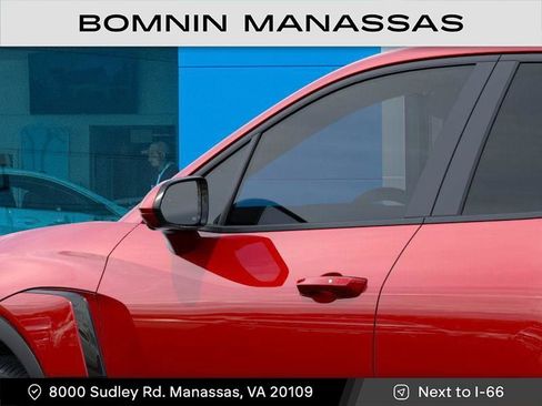 New 2025 Chevrolet Blazer EV LT image 12