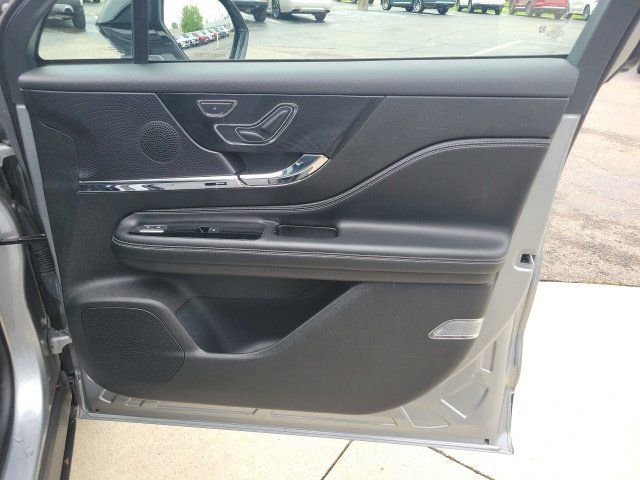 Certified 2023 Lincoln Corsair AWD w/ Equipment Group 101A image 26