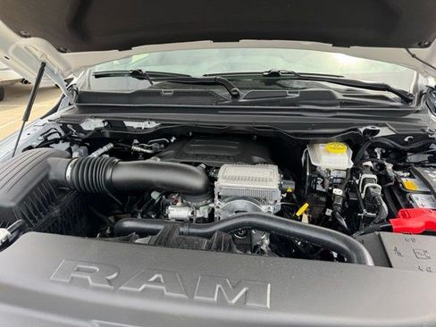 New 2026 RAM 1500 Laramie w/ Sport Appearance Package AWD/4WD image 41
