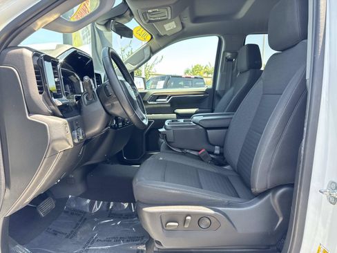 Used 2023 Chevrolet Silverado 1500 LT RWD image 22