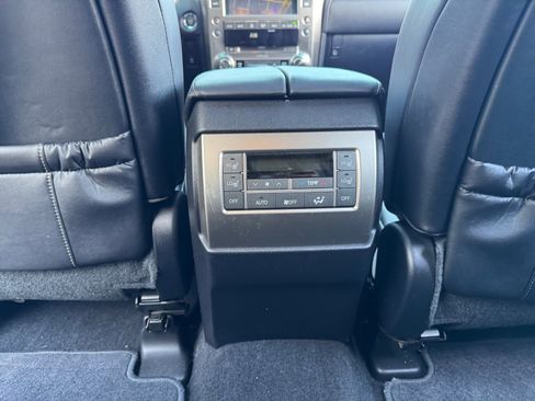 Used 2015 Lexus GX 460 image 32