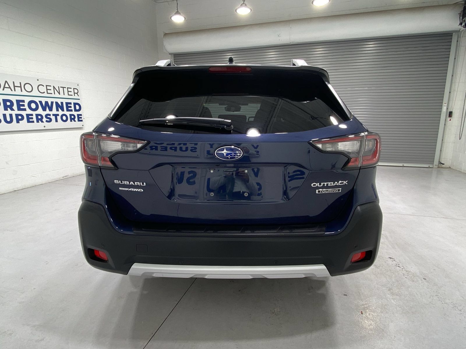 Used 2023 Subaru Outback Touring AWD/4WD image 7