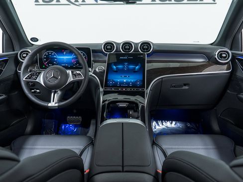 New 2026 Mercedes-Benz GLC 300 4MATIC image 15