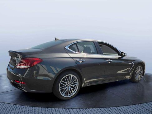 Used 2021 Genesis G70 2.0T w/ Elite Package RWD image 5