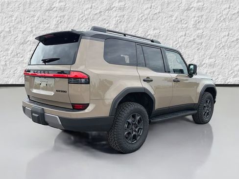 New 2026 Lexus GX 550 AWD/4WD image 3