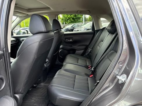 Used 2024 Honda HR-V EX-L image 11