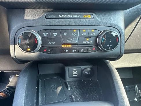 Used 2023 Ford Bronco Sport Outer Banks w/ Tech Package AWD/4WD image 8