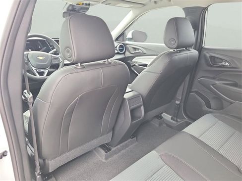 New 2026 Chevrolet Trax LT w/ Driver Confidence Package image 15