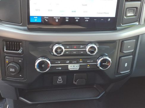 Used 2025 Ford F150 XLT w/ Equipment Group 301A Standard AWD/4WD image 18