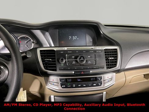 Used 2013 Honda Accord LX image 9