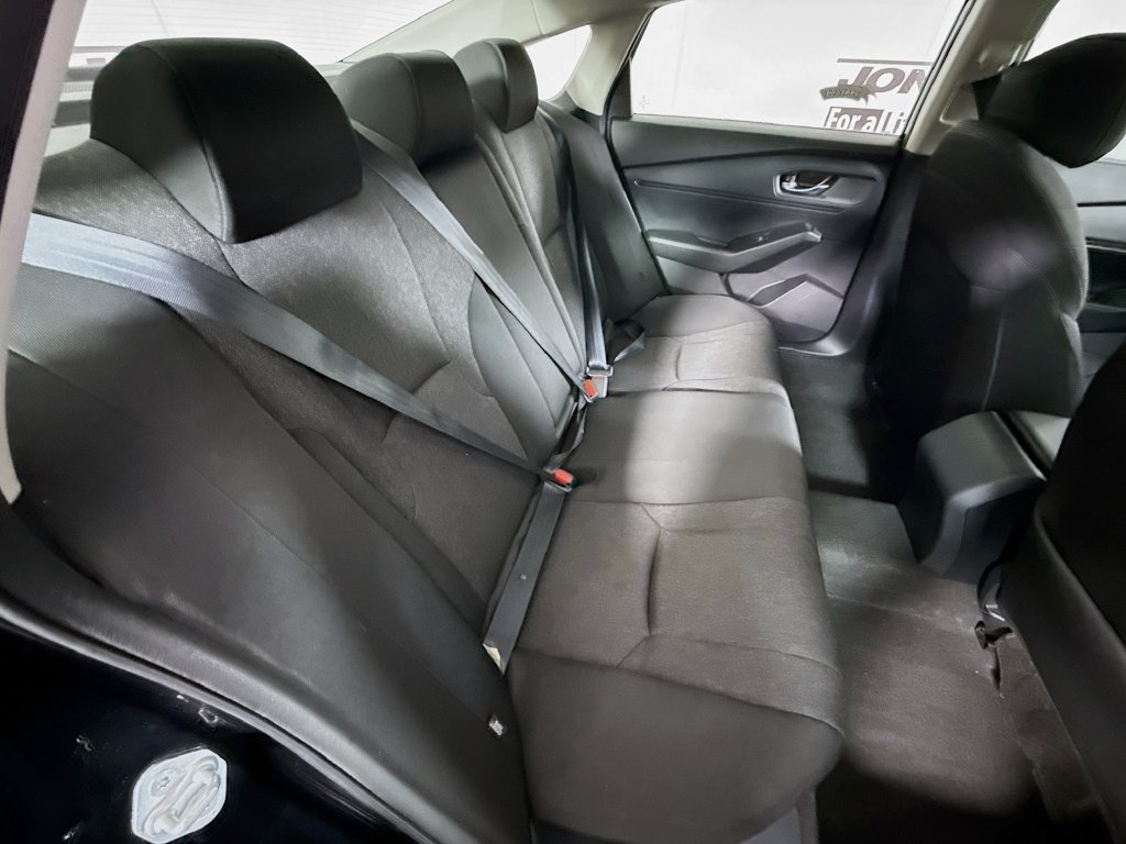 Used 2023 Honda Accord EX image 28