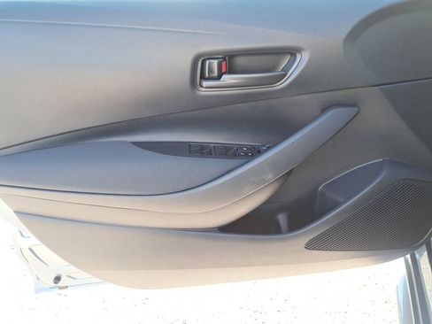 Certified 2025 Toyota Corolla LE image 13