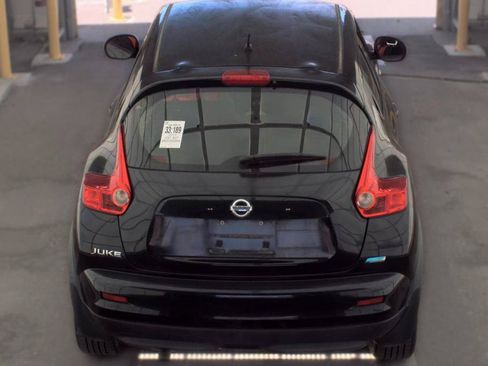 Used 2014 Nissan Juke S FWD image 5