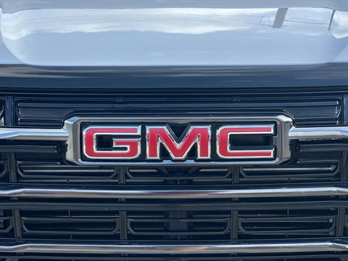 Used 2026 GMC Terrain AT4 w/ Convenience Package III image 48