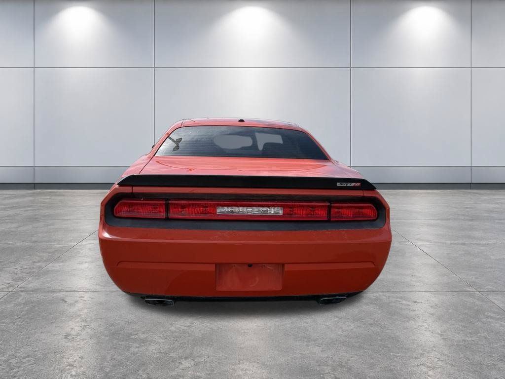 Used 2009 Dodge Challenger SRT8 w/ SRT Option Group II RWD image 6