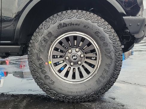New 2026 Ford Bronco Big Bend w/ Black Diamond Package AWD/4WD image 9