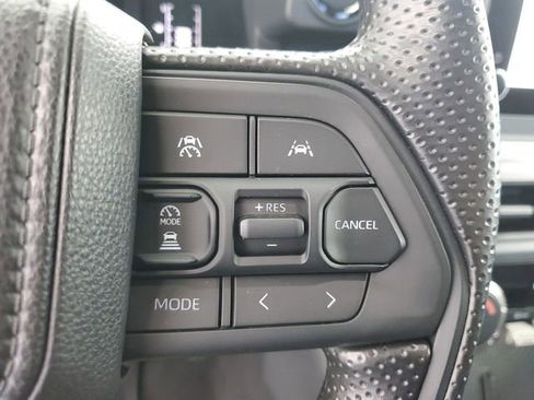 Used 2025 Toyota Tacoma SR5 image 24