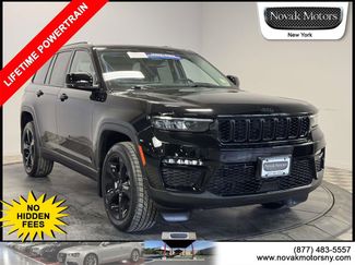 Used 2023 Jeep Grand Cherokee Limited w/ Black Appearance Package video 1