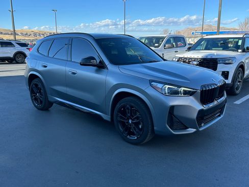 Used 2023 BMW X1 xDrive28i w/ Premium Package image 13