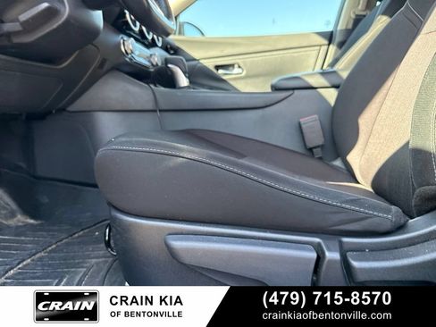 Used 2022 Nissan Sentra SV w/ Trunk Package FWD image 18