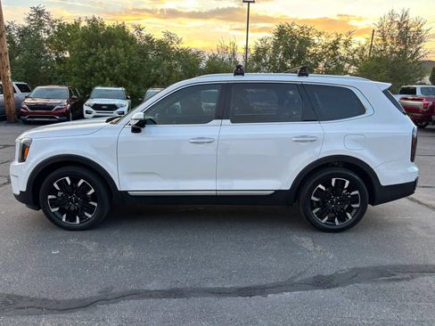 Used 2025 Kia Telluride SX Prestige AWD/4WD image 4