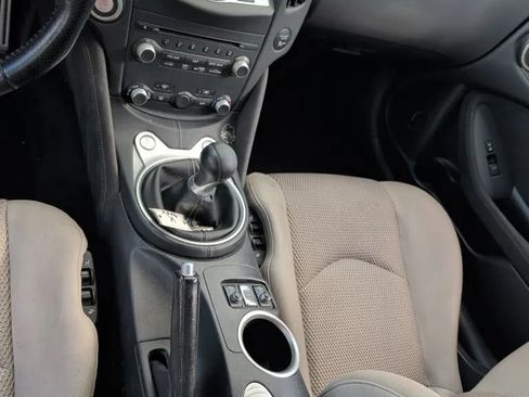 Used 2016 Nissan 370Z Touring Sport RWD image 20