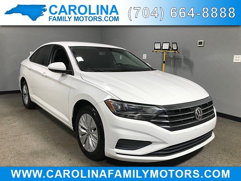 Used 2019 Volkswagen Jetta S w/ Driver Assistance Package FWD image 1