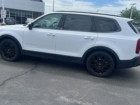 Used 2022 Kia Telluride EX w/ EX Premium Package AWD/4WD image 12