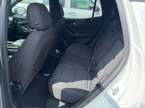 Used 2026 Chevrolet Equinox LT FWD image 6