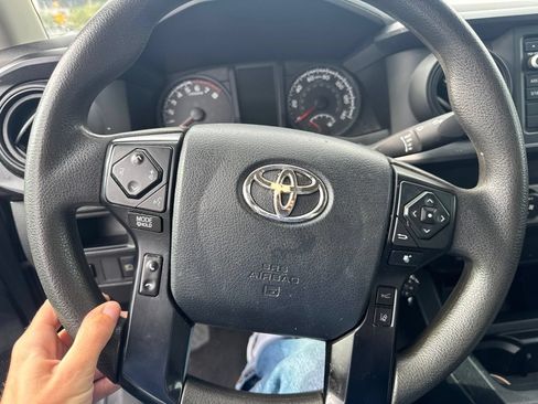 Used 2019 Toyota Tacoma SR w/ SR Convenience Package RWD image 11