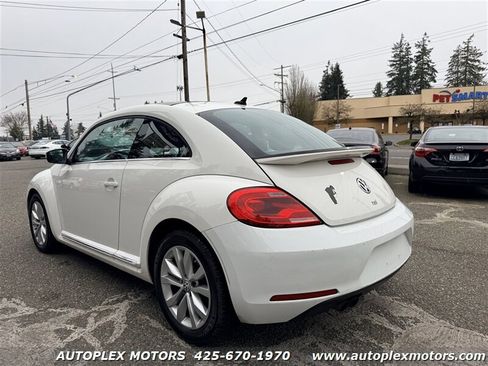 Used 2013 Volkswagen Beetle TDI image 6