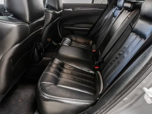 Used 2018 Chrysler 300 S w/ 300S Premium Group AWD/4WD image 27