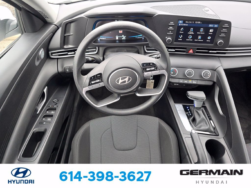 Certified 2026 Hyundai Elantra SE FWD image 17