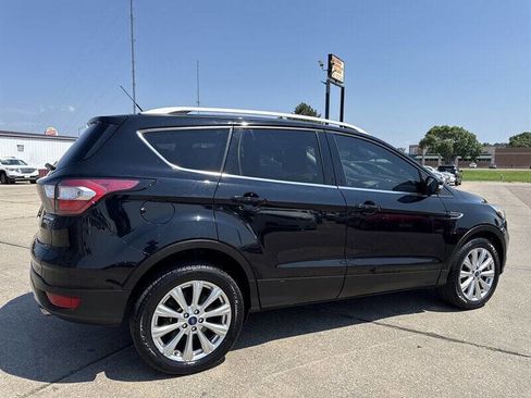 Used 2017 Ford Escape Titanium image 8