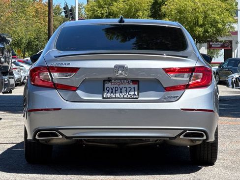 Used 2022 Honda Accord Sport image 4