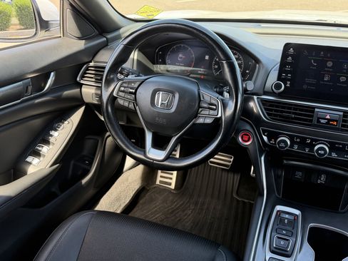Used 2020 Honda Accord Sport image 16